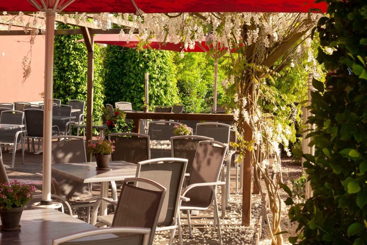 Schlueter Hotel & Restaurant 万肯多夫 外观 照片
